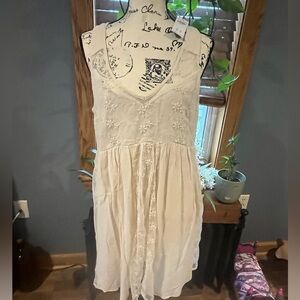 Abercrombie And Fitch Beige Lace Shark Bite Dress NWT Medium